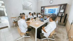 Survei Pendahuluan Telaah Sejawat Eksternal pada Inspektorat Badan Informasi Geospasial Survei Pendahuluan Telaah Sejawat Eksternal pada Inspektorat Badan Informasi Geospasial